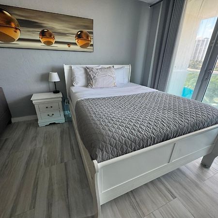 Sunny Isles Beach Spacious Apartment מראה חיצוני תמונה