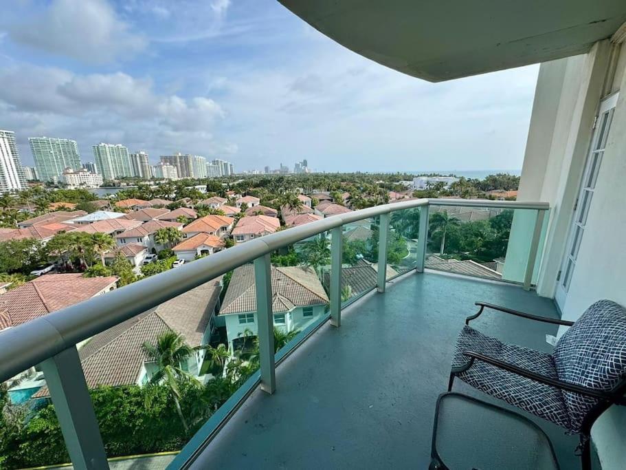 Sunny Isles Beach Spacious Apartment מראה חיצוני תמונה
