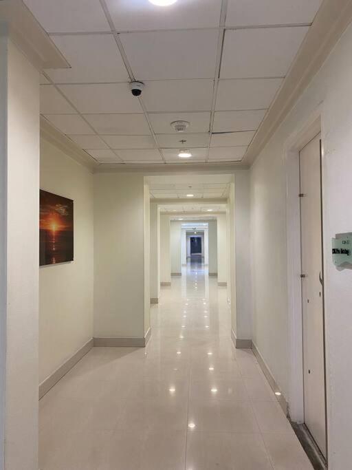Sunny Isles Beach Spacious Apartment מראה חיצוני תמונה