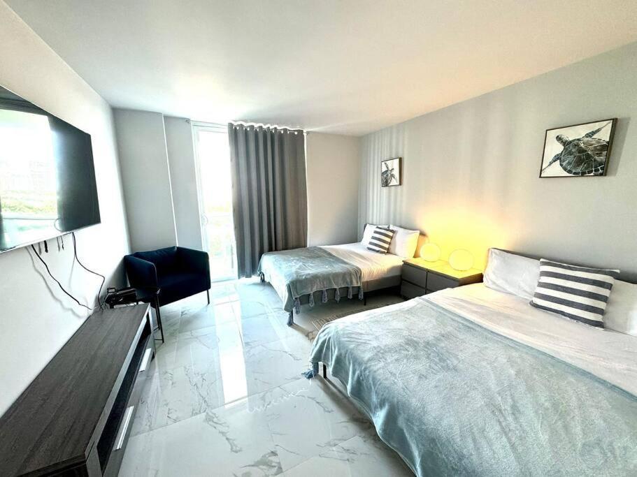 Sunny Isles Beach Spacious Apartment מראה חיצוני תמונה