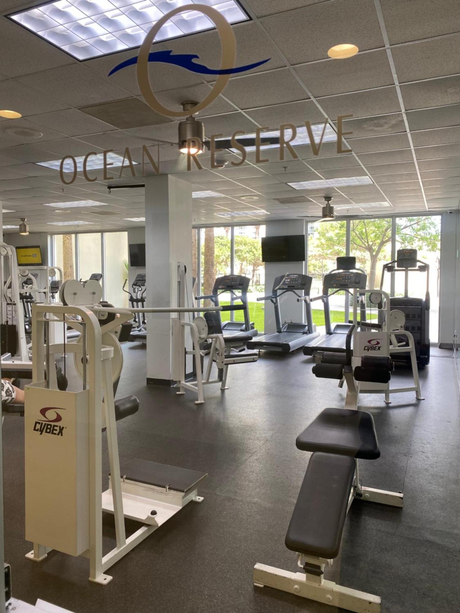 Sunny Isles Beach Spacious Apartment מראה חיצוני תמונה